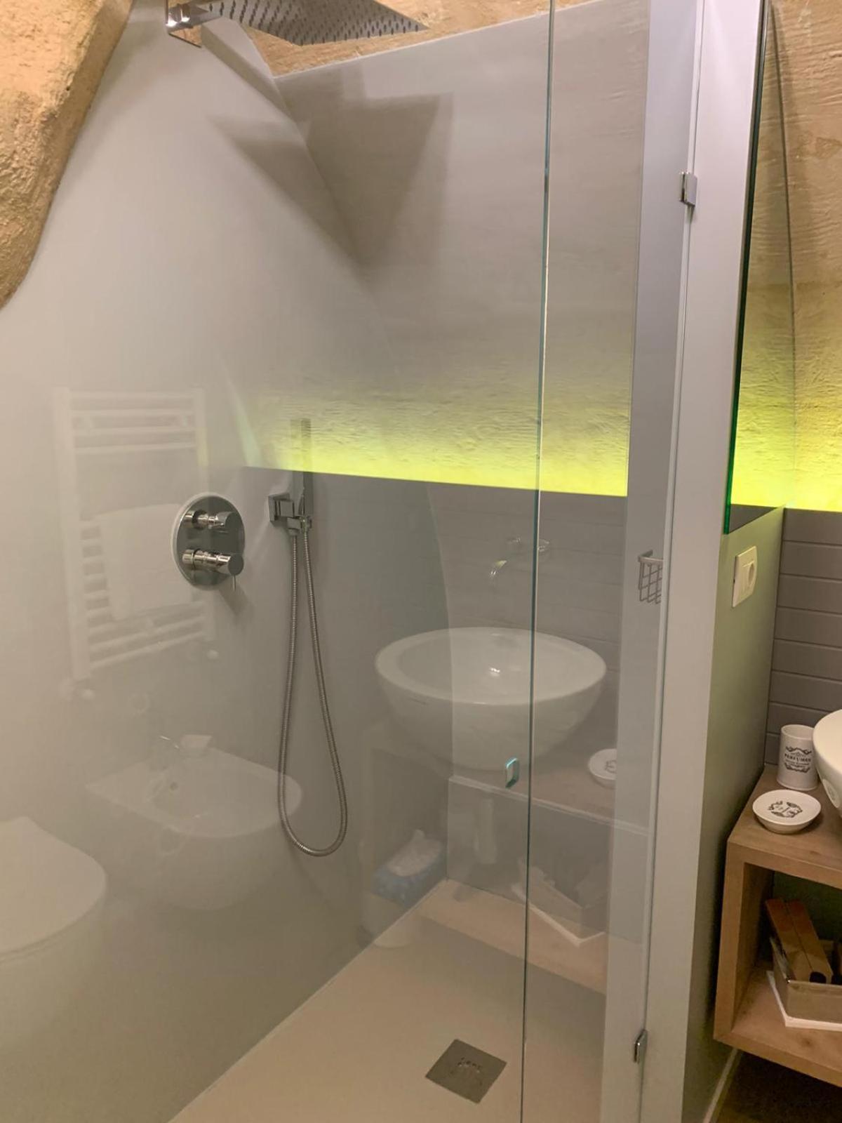 Al Vico Bed & Breakfast Matera Bagian luar foto